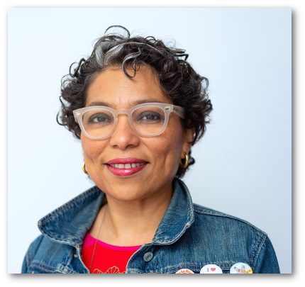 Claudia-Castro-Luna-light-blue-dropshadow